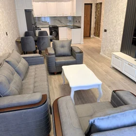 In Baku 68.0 m² apartment is for rent - Image 2
