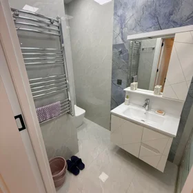 In Baku 68.0 m² apartment is for rent - Image 7