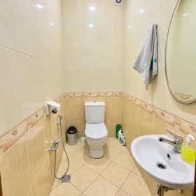 In Baku 99.0 m² apartment is for sale - Image 10