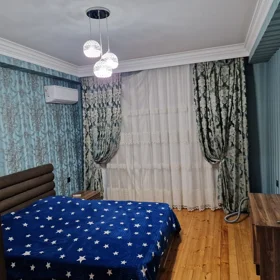 In Baku 70.0 m² apartment is for rent - Image 4