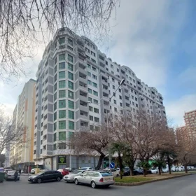 In Baku 85.0 m² apartment is for sale - Image 3