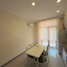 In Baku 87.0 m² apartment is for rent - Image 4