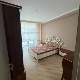 In Baku 87.0 m² apartment is for rent - Image 9