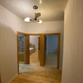 In Baku 85.0 m² apartment is for rent - Image 8