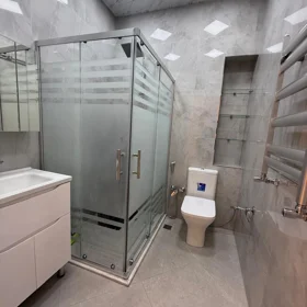 In Baku 72.0 m² apartment is for rent - Image 9