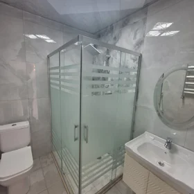 In Baku 64.0 m² apartment is for rent - Image 2