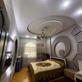 In Binəqədi rayonu 340.0 m² house with 5.0 rooms is for sale - Image 8