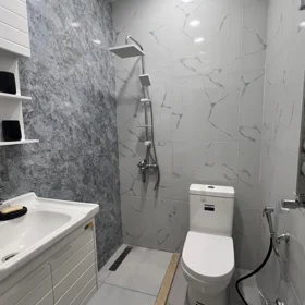 In Baku 103.0 m² apartment is for sale - Image 2