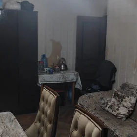 In Baku 70.0 m² apartment is for sale - Image 4