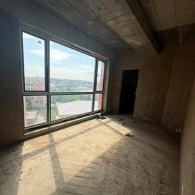 In Baku 112.0 m² apartment is for sale - Image 8