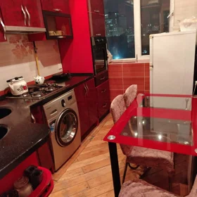 In Khirdalan 65.0 m² apartment is for rent - Image 9