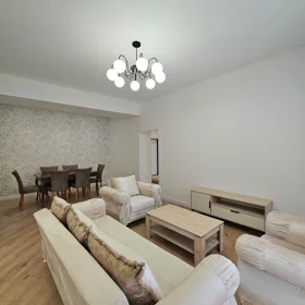 In Səbail rayonu 125.0 m² apartment is for sale - Image 3