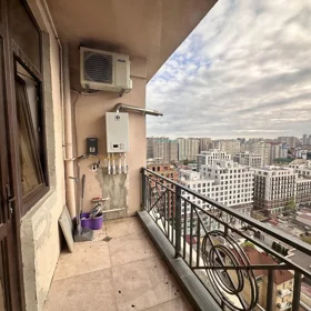 In Baku 65.0 m² apartment is for rent - Image 3