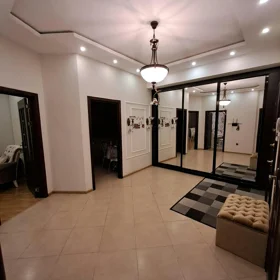 In Baku 107.0 m² apartment is for sale - Image 6