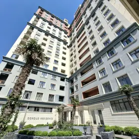 In Baku 285.0 m² apartment is for sale - Image 2