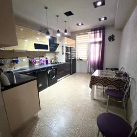 In Baku 117.0 m² apartment is for sale - Image 5