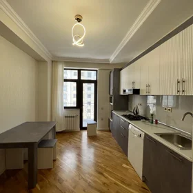 In Baku 130.0 m² apartment is for rent - Image 10