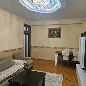 In Baku 60.0 m² apartment is for rent - Image 4