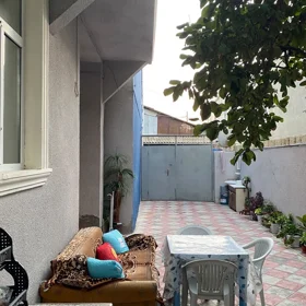 In Khirdalan 120.0 m² house with 4.0 rooms is for sale - Image 3