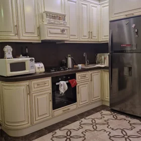 In Baku 80.0 m² apartment is for rent - Image 9