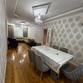In Binəqədi rayonu 130.0 m² house with 4.0 rooms is for rent - Image 2