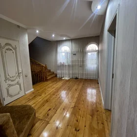 In Binəqədi rayonu 130.0 m² house with 4.0 rooms is for rent - Image 7