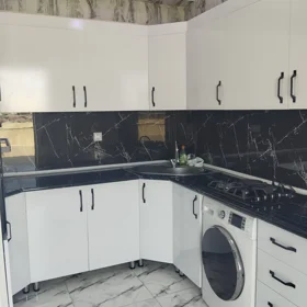 In Khirdalan 85.0 m² apartment is for sale - Image 4