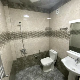 In Baku 64.0 m² apartment is for sale - Image 2