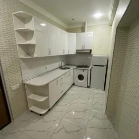 In Baku 64.0 m² apartment is for sale - Image 9