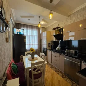 In Khirdalan 86.0 m² apartment is for sale - Image 5