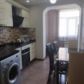 In Baku 60.0 m² apartment is for rent - Image 2