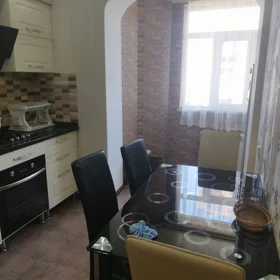 In Baku 60.0 m² apartment is for rent - Image 8