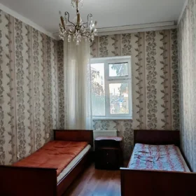 In Baku 100.0 m² apartment is for sale - Image 6
