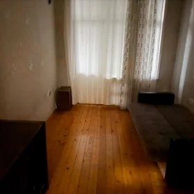 In Baku 120.0 m² apartment is for sale - Image 8