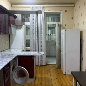 In Baku 120.0 m² apartment is for sale - Image 10