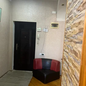 In Baku 126.0 m² apartment is for sale - Image 5