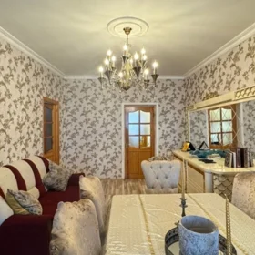 In Baku 90.0 m² apartment is for sale - Image 4