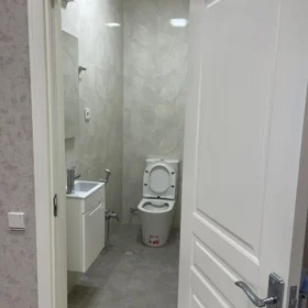 In Səbail rayonu 72.0 m² apartment is for rent - Image 6
