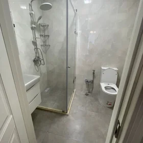 In Səbail rayonu 72.0 m² apartment is for rent - Image 9