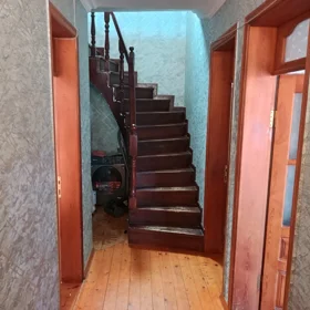In Binəqədi rayonu 130.0 m² house with 5.0 rooms is for sale - Image 6