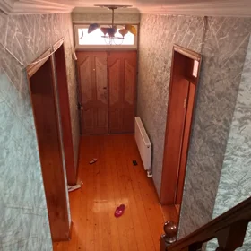 In Binəqədi rayonu 130.0 m² house with 5.0 rooms is for sale - Image 10