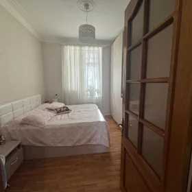 In Baku 80.0 m² apartment is for sale - Image 3