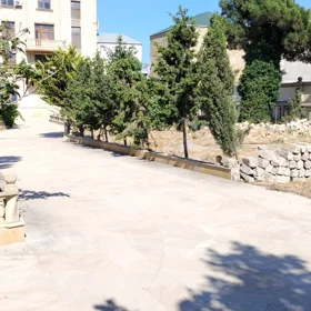 In Baku 472.0 m² house with 8.0 rooms is for rent - Image 5