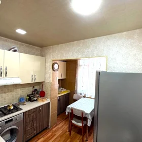 In Baku 60.0 m² apartment is for sale - Image 2