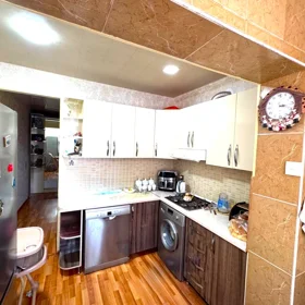 In Baku 60.0 m² apartment is for sale - Image 10