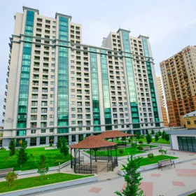 In Baku 180.0 m² apartment is for rent - Image 3