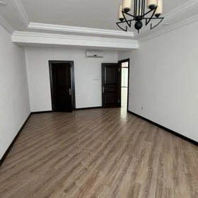 In Baku 180.0 m² apartment is for rent - Image 6