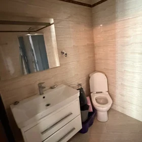 In Baku 180.0 m² apartment is for rent - Image 8