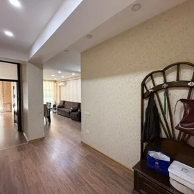 In Baku 70.0 m² apartment is for rent - Image 7