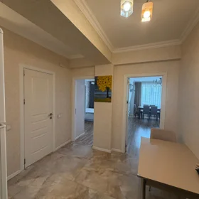In Baku 65.0 m² apartment is for rent - Image 4